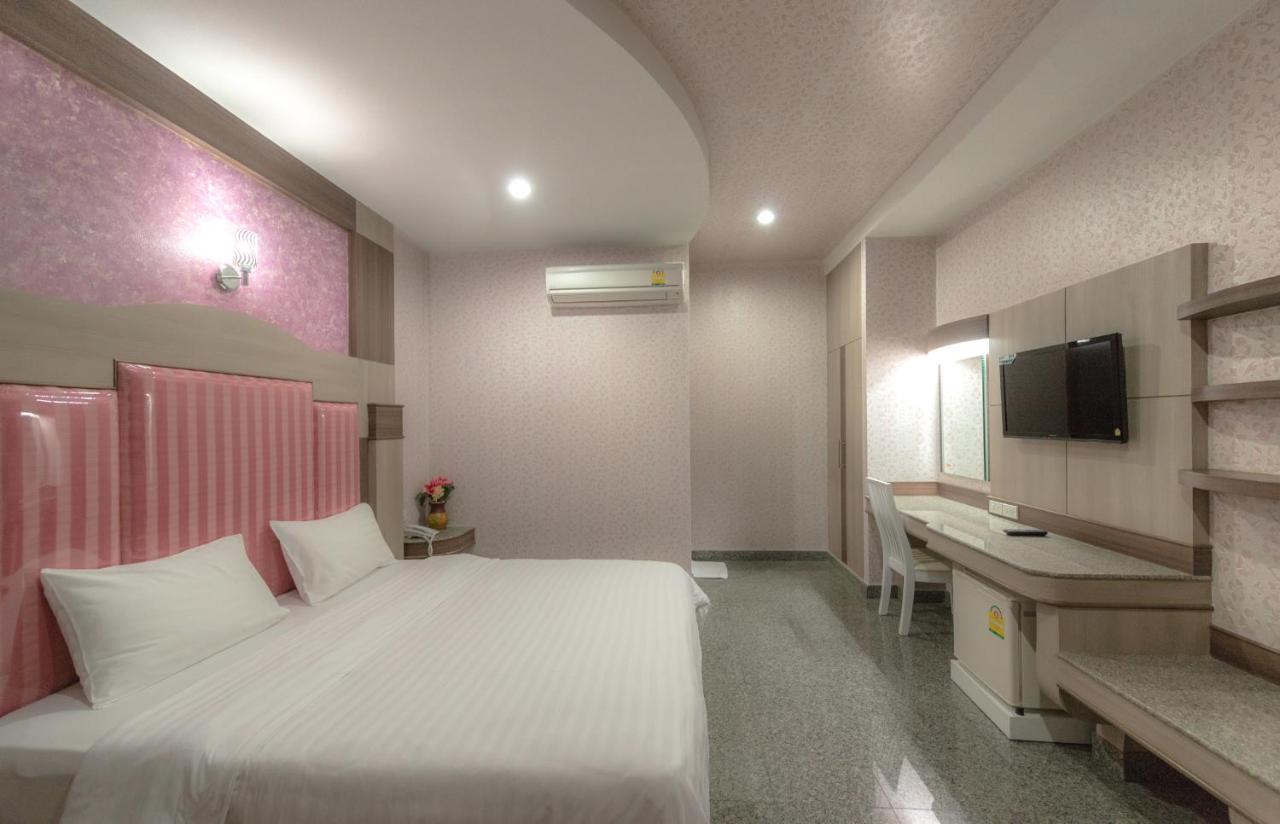 Martina Hotel Surin Exterior foto