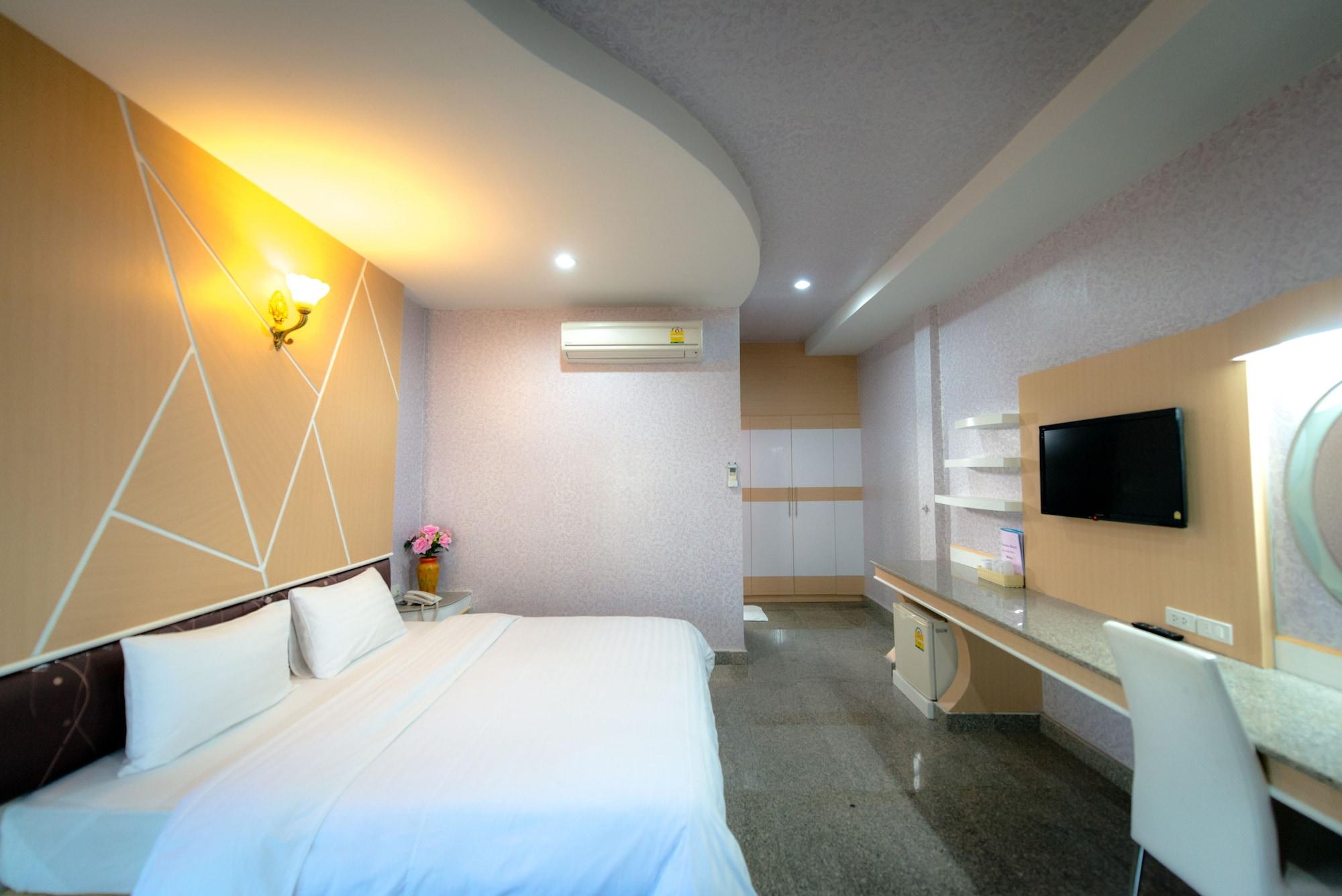 Martina Hotel Surin Exterior foto